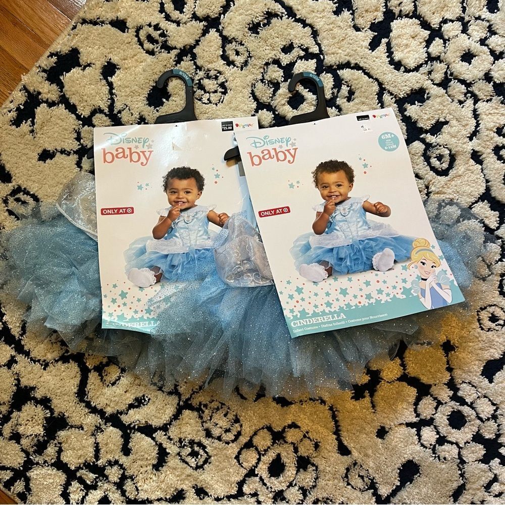 (2) TWIN Disney Baby Cinderella Costumes Sz 6mo+ baby princess dresses NWT🏷 - Picture 16 of 16